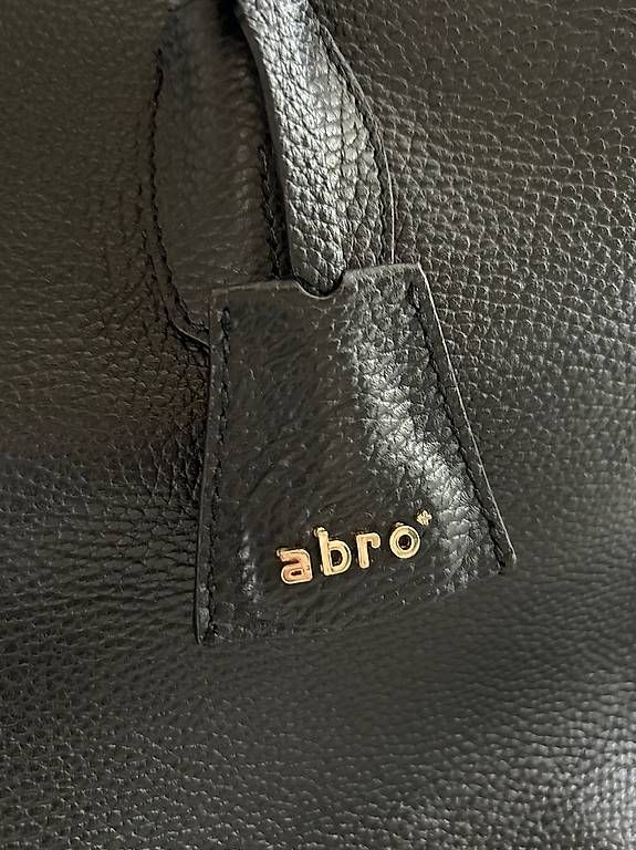 Abro Borse da donna: ABRO Leder-Tasche schwarz/gold – Usato da Zunzgen venduto da Conny_0812 1