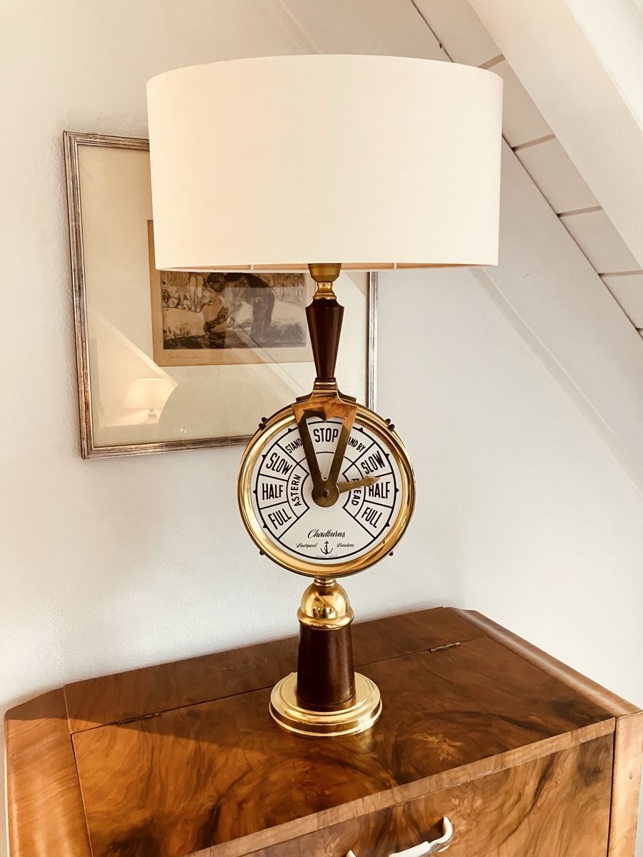 Stand- & Wanduhren: Messing Schiffs Lampe – Gebraucht aus Neerach von FarbenundLacke