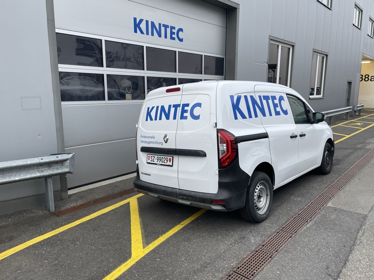 Renault Veicoli commerciali: Renault Kangoo 2024 – Nuovo (secondo la descrizione) da Einsiedeln venduto da Shkurte_K 2