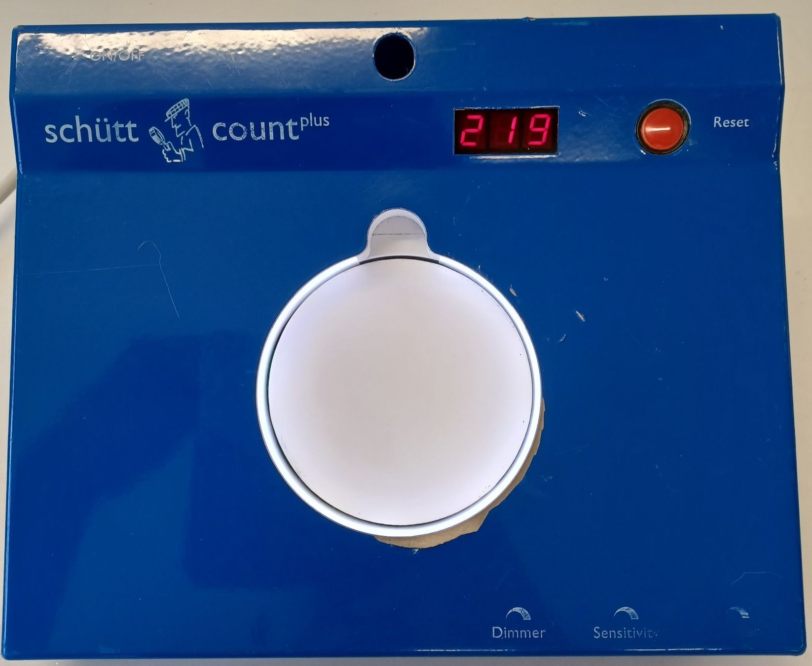 Accessori da laboratorio: Schütt Count Plus Colony Counter – Usato da Niederdorf venduto da LeptonAG_Labor 2