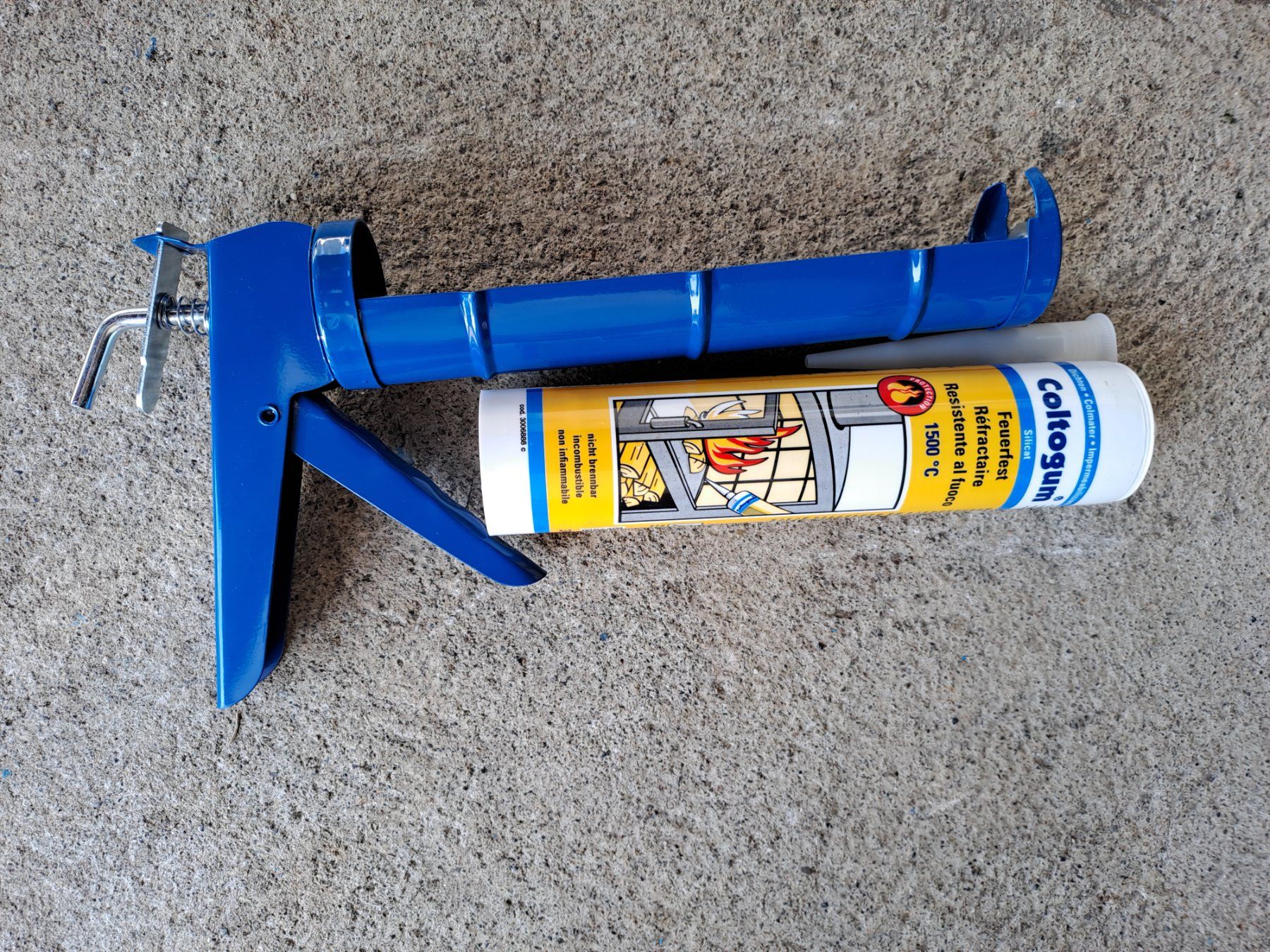 Tous les outils: Feuerfeste Silicon mit Pistole – Neuf avec emballage d'origine à Willisau par Pasci92 1