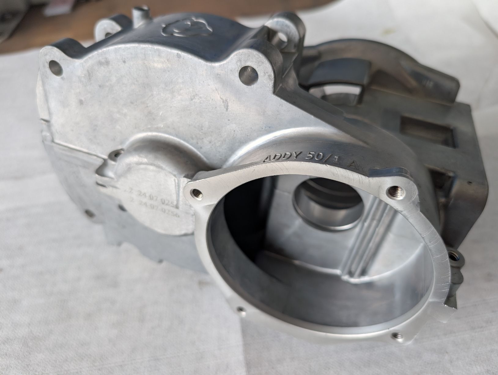 Puch Parti ricambio per ciclomotori: Puch E50 Motor, Addy E50 Gehäuse, Motorgehäuse – Nuovo e nell'imballaggio originale da Eichberg venduto da Asrael4 2