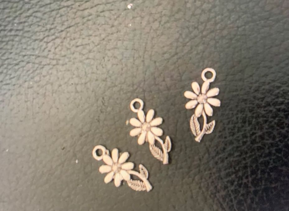 Ciondoli: 3 Blumen Anhänger / Glücksbringer DIY Basteln – Nuovo e nell'imballaggio originale da Beromünster venduto da msklef 3
