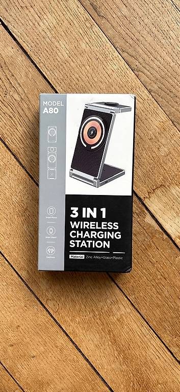Caricabatterie: Model A80, 3-in-1 Charging Station – Usato da Zürich venduto da max_lfn2