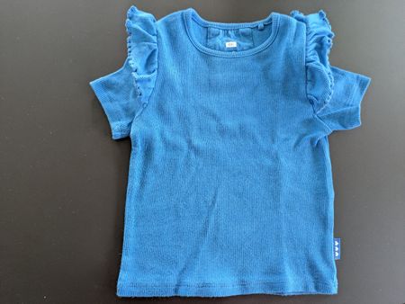 T-Shirt in azur mit Rüschen von WE Fashion, Grösse 86