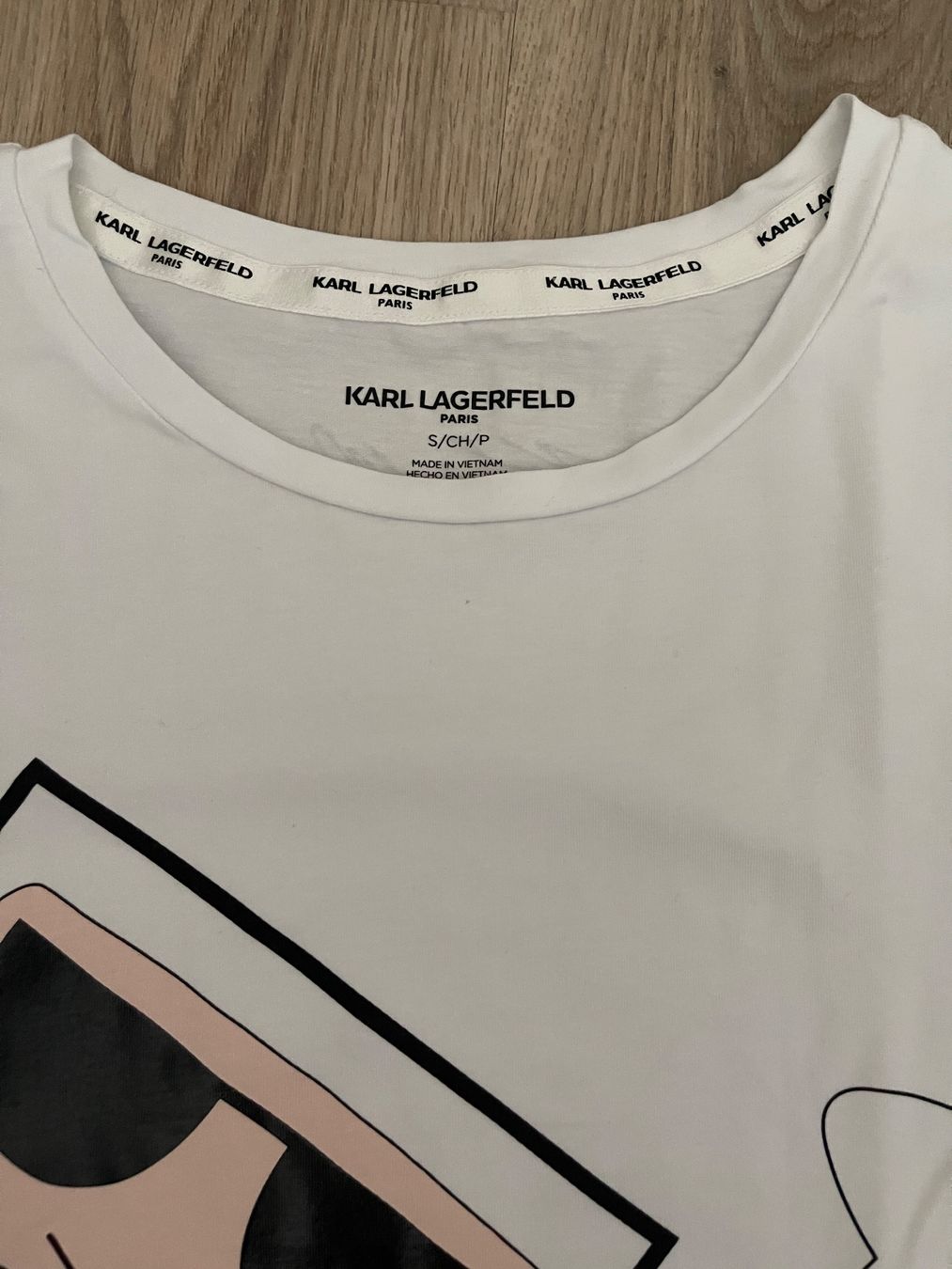 Karl Lagerfeld T-Shirts: T shirt Karl Lagerfeld – Neu (gemäss Beschreibung) aus Winterthur von Deal246 2