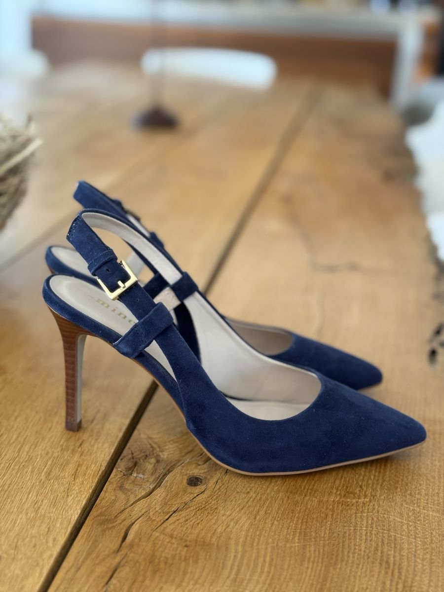 Scarpe da donna: Minelli Wildleder Pumps dunkelblau Grösse 38 – Usato da Oberwil-Lieli venduto da Claudine_1988