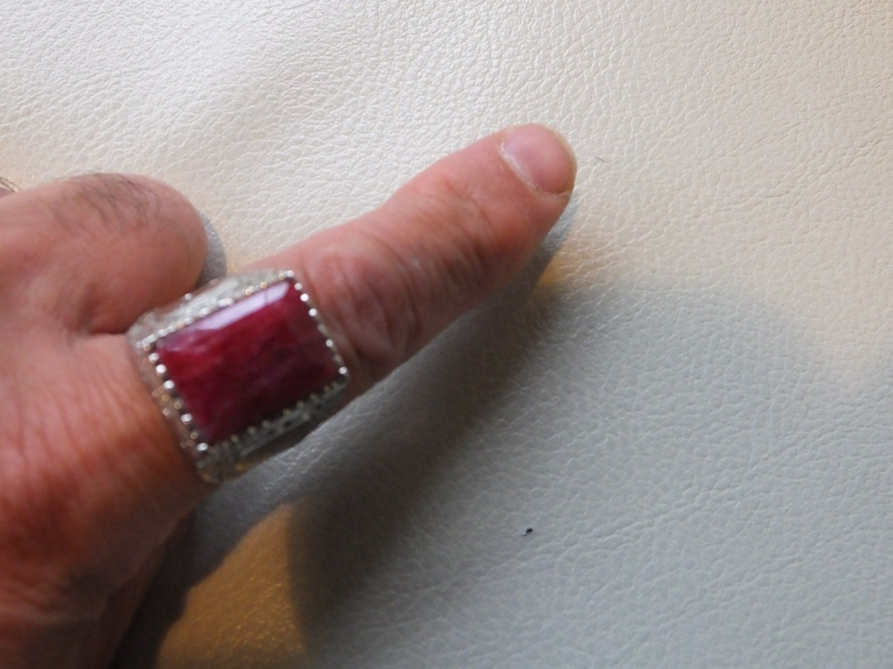 Anelli: Herrenring mit Echtem RUBIN Stein – Nuovo e nell'imballaggio originale da Unterentfelden venduto da l654321a 9