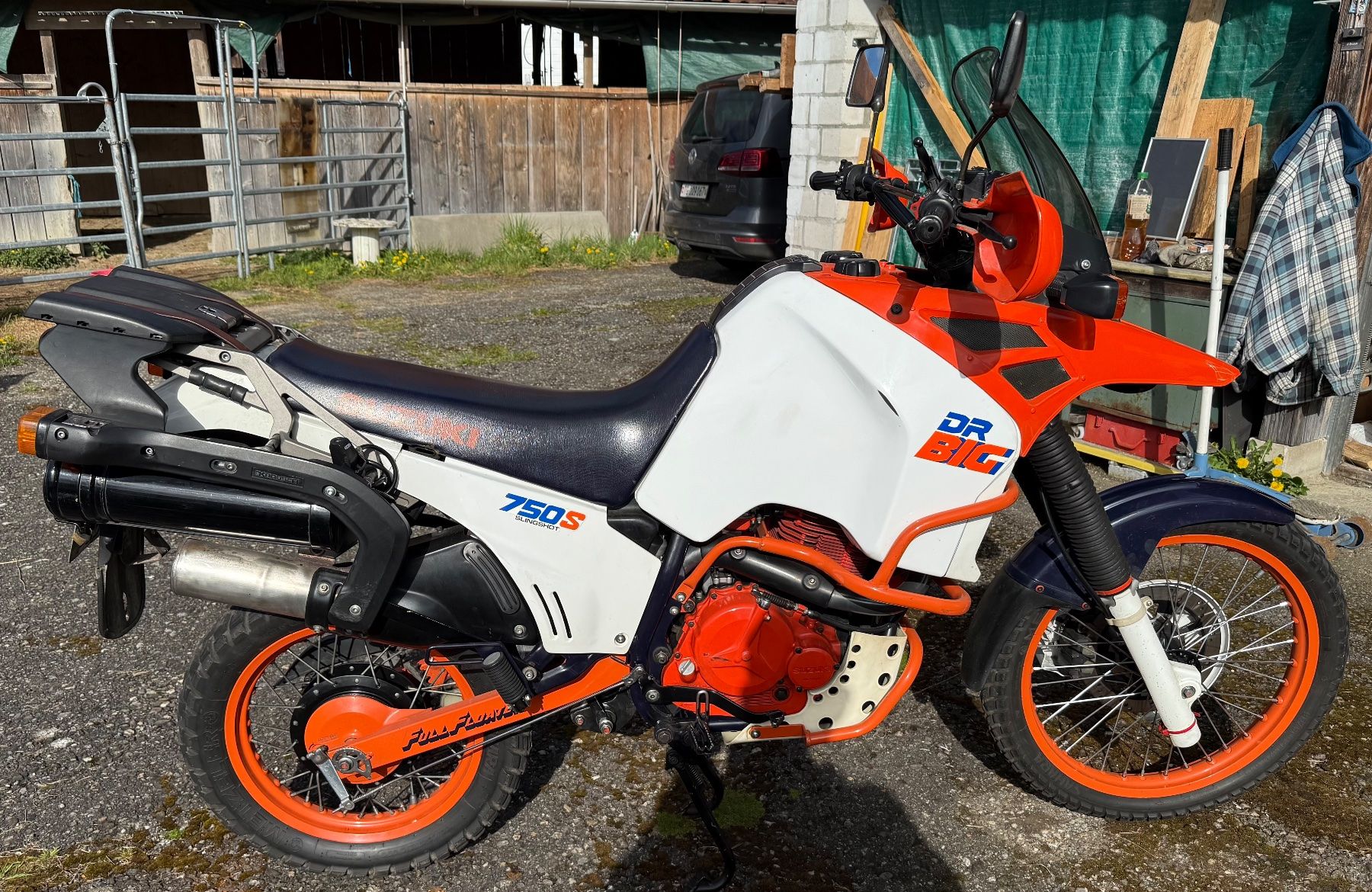 Suzuki Enduro: Suzuki DR Big 750S – D'occasion à Dussnang par Iomega 2