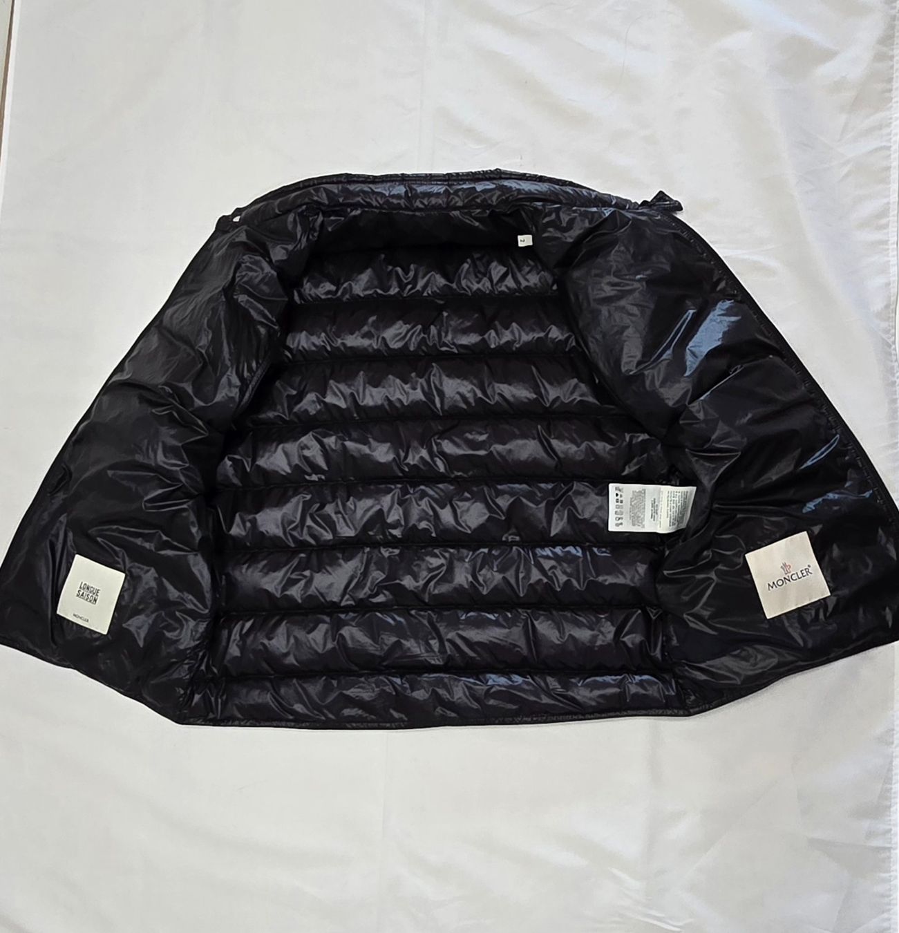 Moncler Gilet & Giacche: Moncler Gilet Gui Original – Usato da Löhningen venduto da Sandys-Store 2