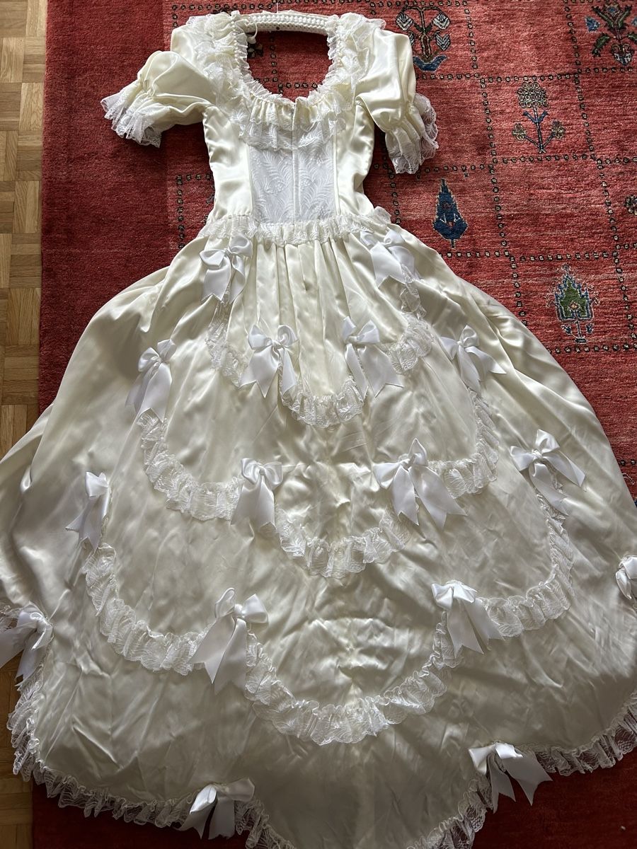 Kostüme: Kleid Barock Hochzeit Biedermeier Ball – Gebraucht aus Birsfelden von Exclusivity 3