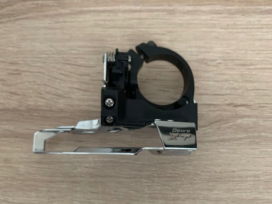 Shimano Pezzi di ricambio: Shimano Deore XT 3x9 fach Set – Usato da Basel venduto da Fahrenheitcycling 2