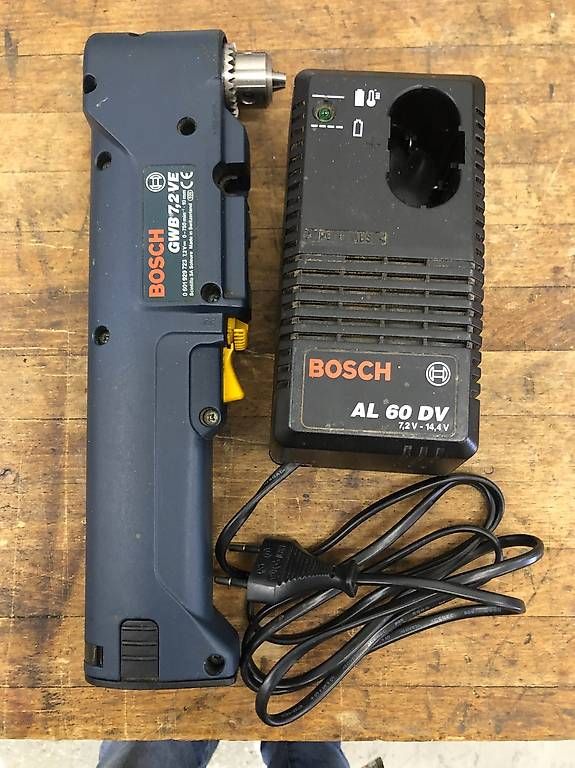 Bosch Perceuses: BOSCH Winkelschraubber – D'occasion à Adliswil par Pfiff2204
