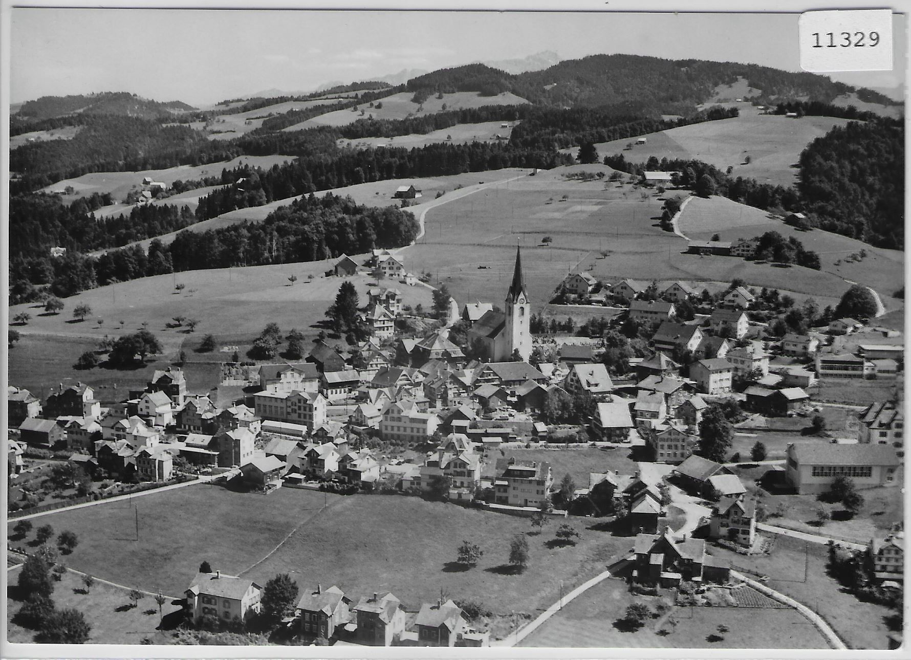 Cartoline postali: Flugaufnahme Mogelsberg SG – Usato da Ettingen venduto da Kartenplanet