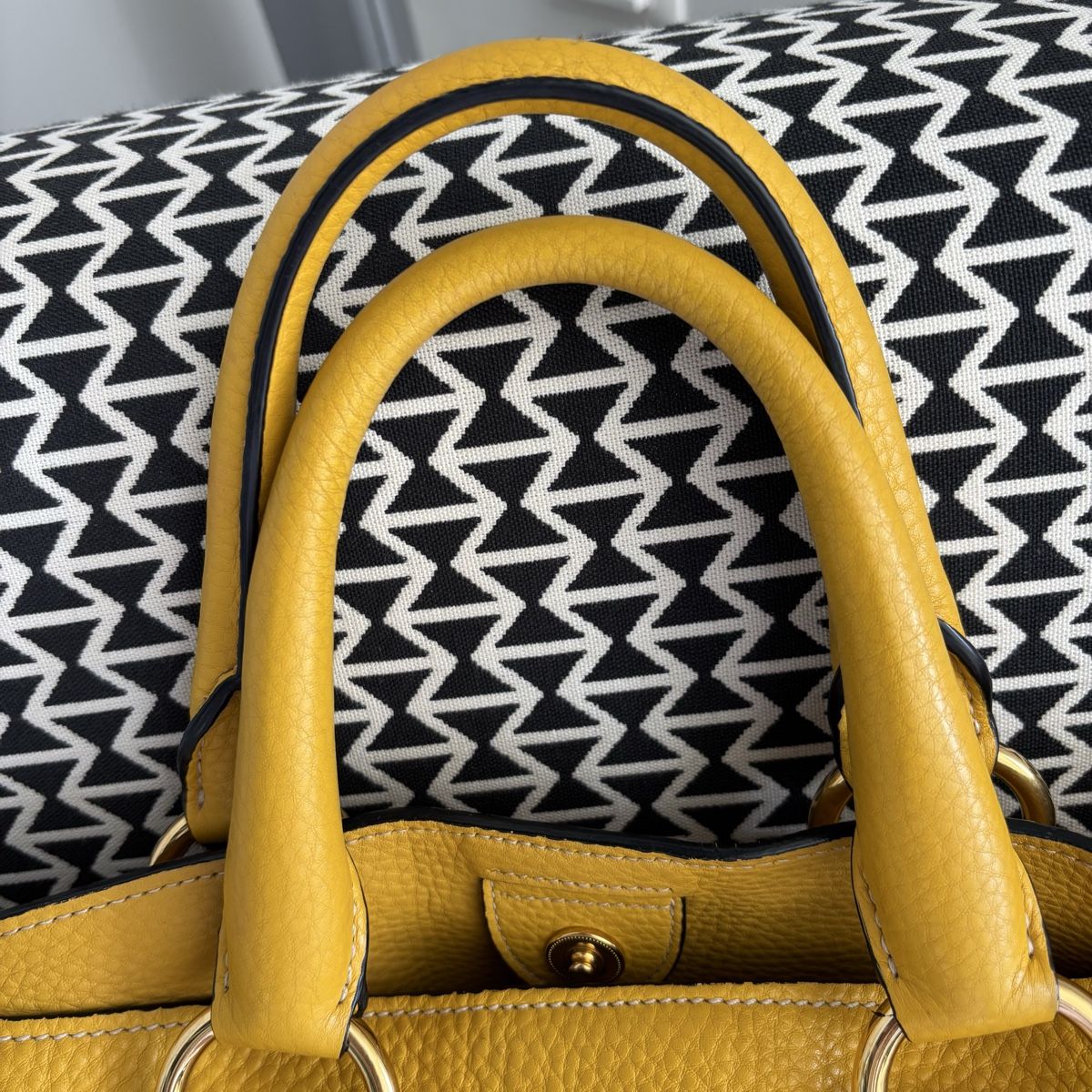 Prada Taschen für Damen: Prada Shopper – Gebraucht aus Biel/Bienne von Eiskristall08 2