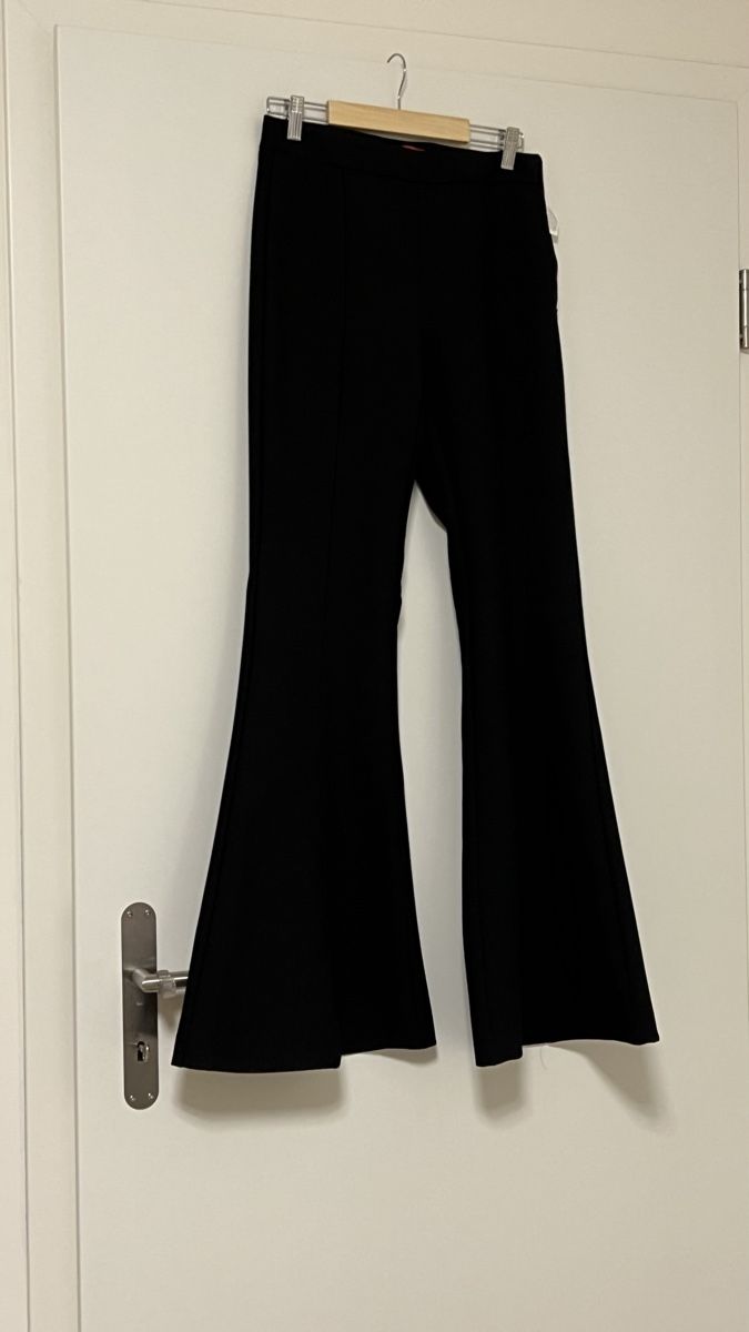 Hosen: Black flared pants MAX&Co. (38 IT) – Neu (gemäss Beschreibung) aus Cadro von Victoria88 1