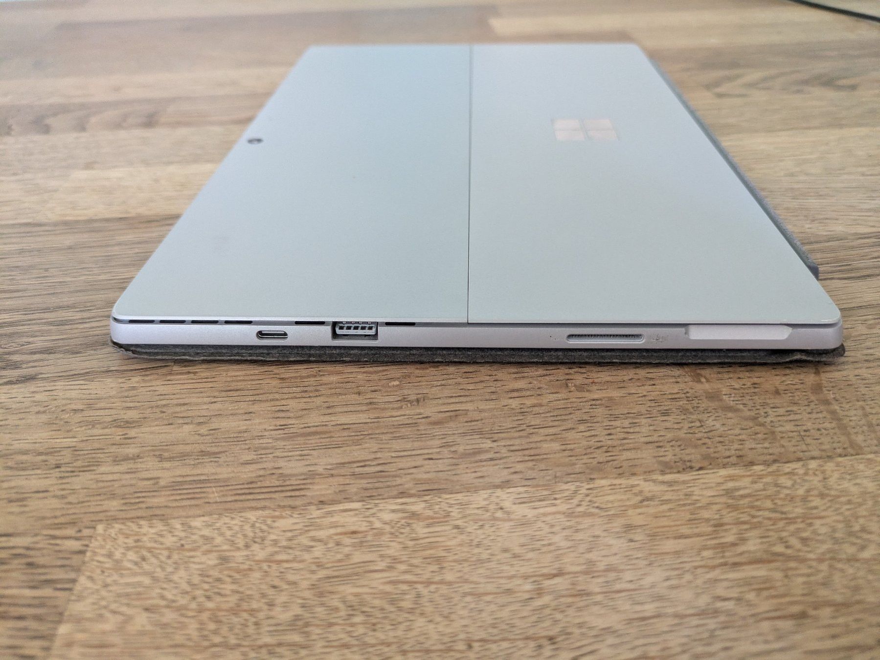 Microsoft Notebook: Surface Pro 7 mit Maus, Stift, Netzteil und Tasche – Usato da Meierskappel venduto da Boebb 2