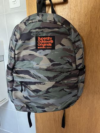 Neuf : sac à dos superdry 
