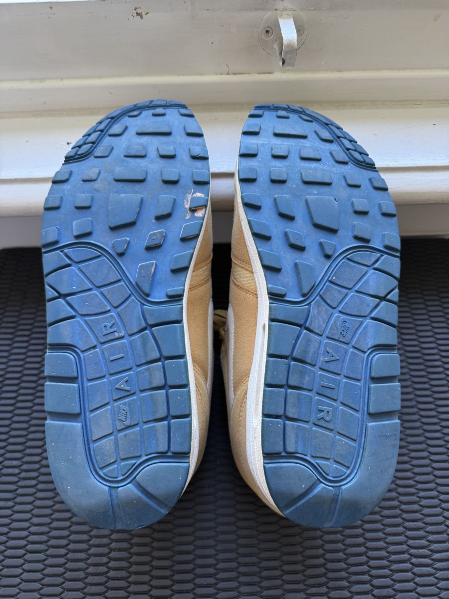 Scarpe da uomo: Rare Nike Air Max 1 "Honeycomb" – Usato da Bern venduto da Roynsky 4