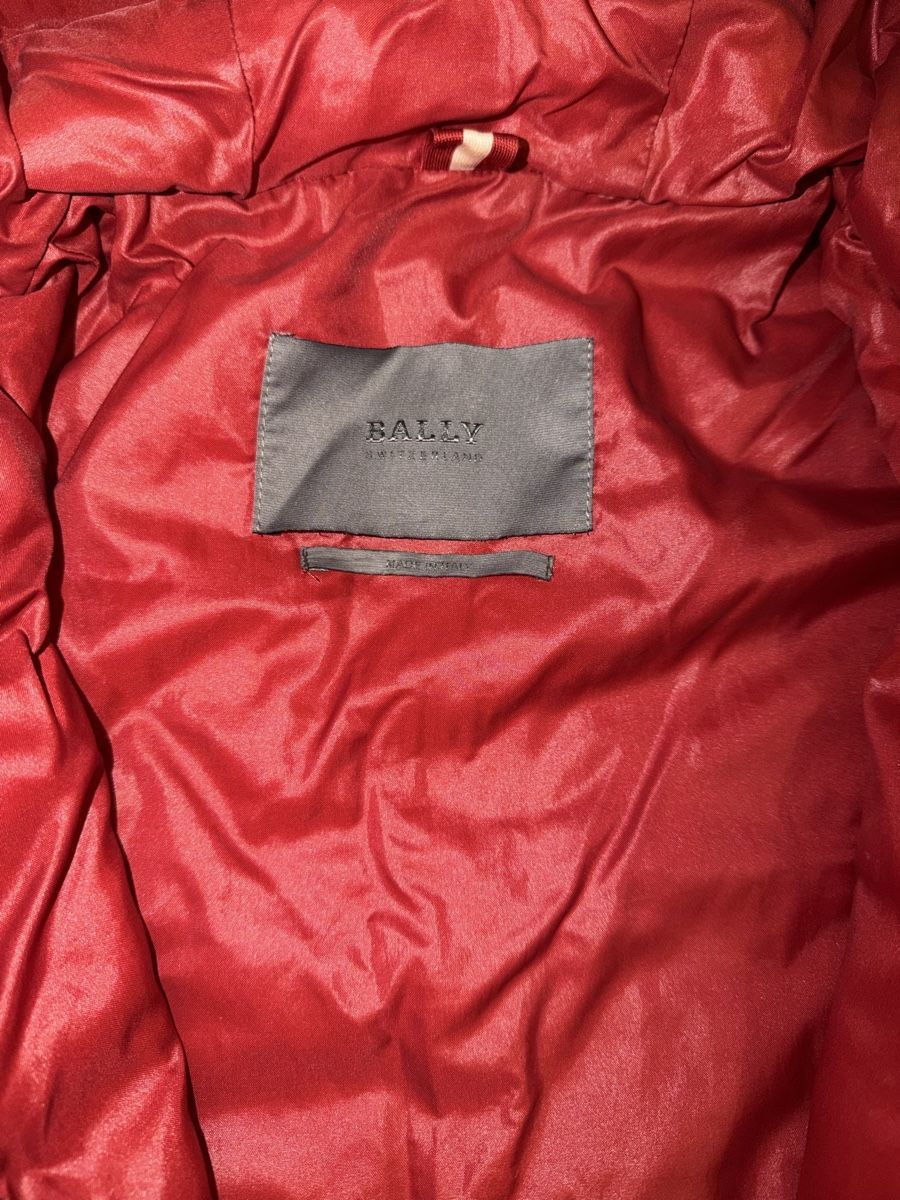 Bally Jacken: Bally Men's Jacket - Size M – Gebraucht aus Zug von pav_q5f7 5