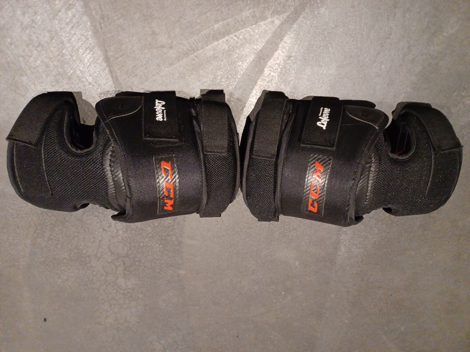 Ccm Protezioni & Imbottiture: Ginocchiere CCM JetSpeed  – Usato da Cadro venduto da kar_n67g