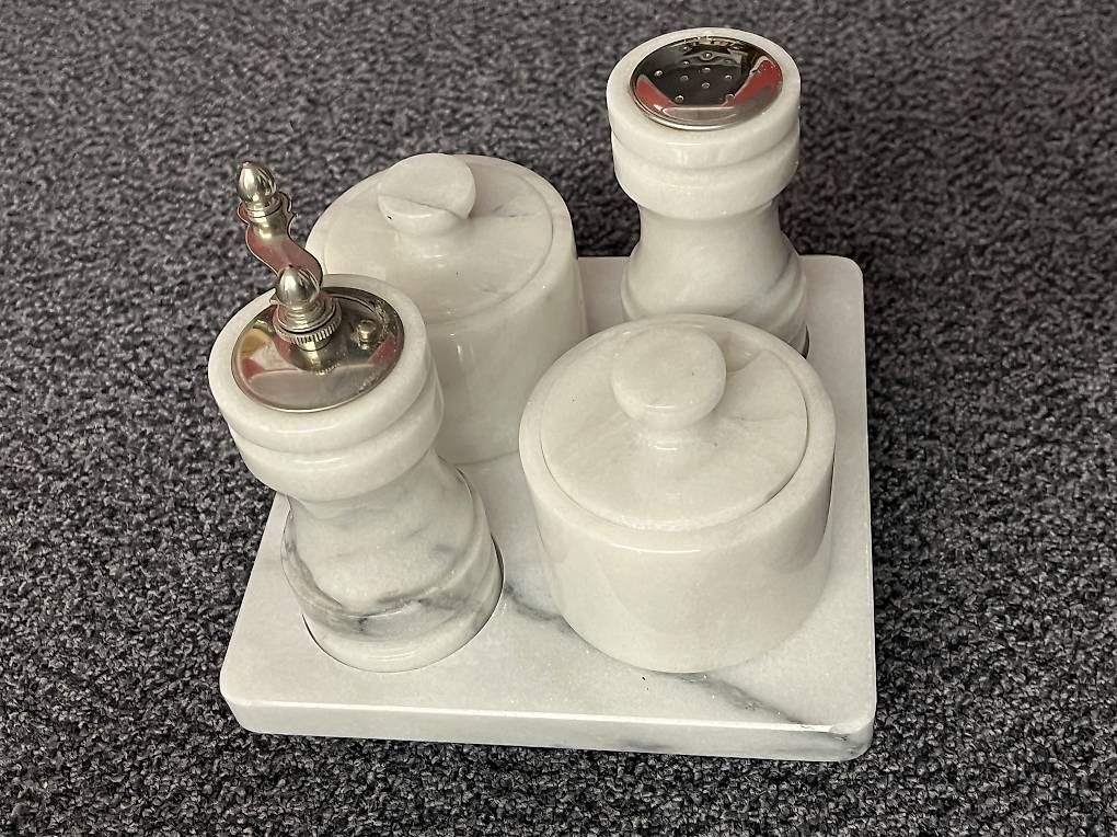 Tutte le decorazioni: Speise-Menage aus echtem Marmor – Usato da Hünibach venduto da ste_v6h9 4