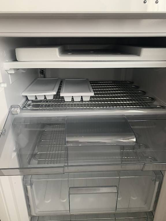 Congelatori: Congelatore – Usato da Breganzona venduto da yuk_tb2y 1