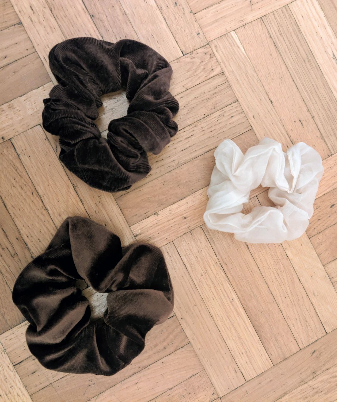 Accessori per capelli: Scunchies – Nuovo (secondo la descrizione) da Zürich venduto da MAREIKE_PF