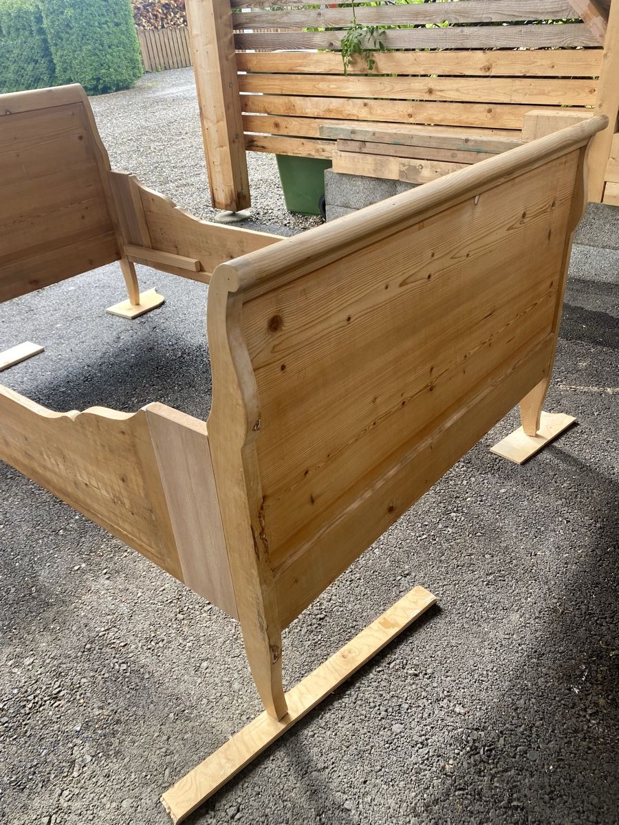 Letti: Bett 200x120 Antik Biedermeier – Usato da Gossau SG venduto da Conrado1 1
