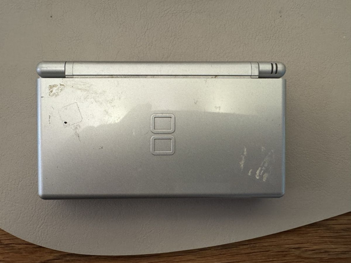 Nintendo Console: Nintendo DS Lite – Usato da Adliswil venduto da Busys 1