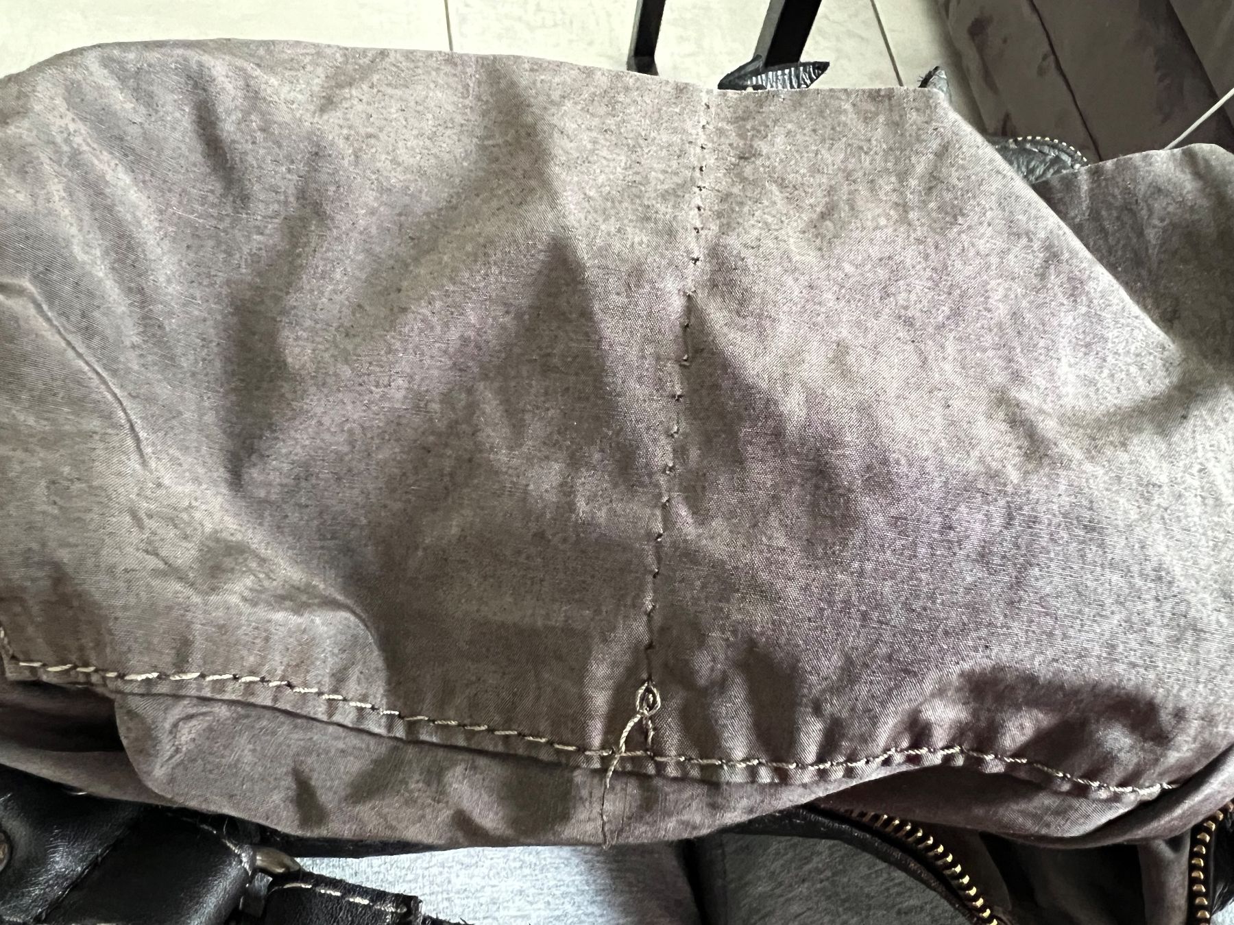 Zaini: Leder Tasche und oder Rucksack Schwarz – Usato da Schmerikon venduto da Speedy053 5