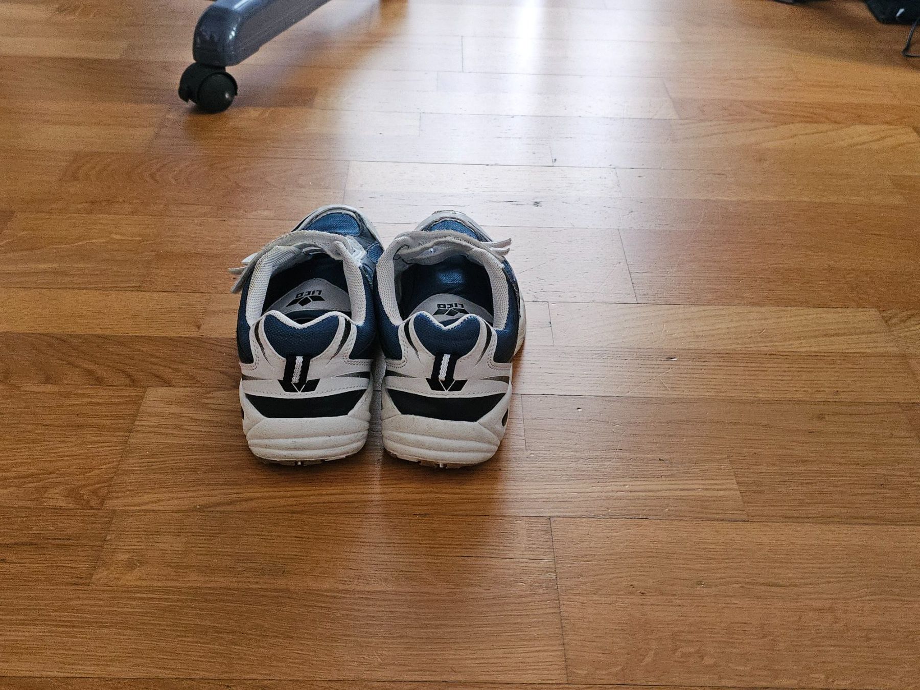 Scarpe per ragazzi: Sportschuhe gr 38 – Usato da Birmensdorf ZH venduto da eva_9hvs 4