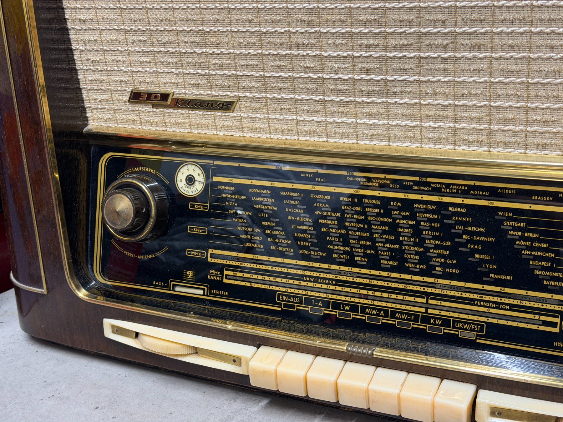 Grundig Radio: Grundig 4035 W/3D Röhrenradio – Usato da Zürich venduto da Mosli 1