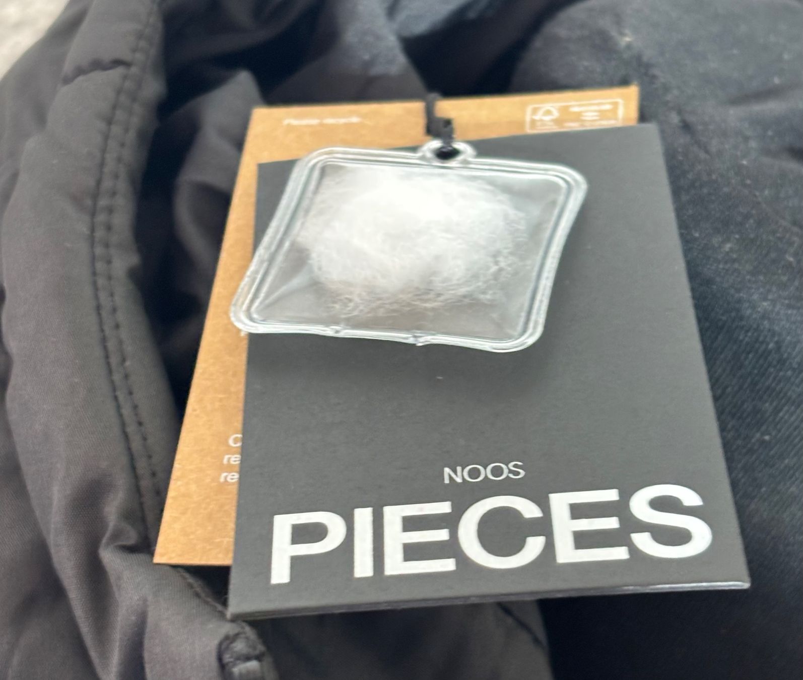 Pieces Giacche: Winterjacke von Pieces, Grösse M – Nuovo e nell'imballaggio originale da Oberegg venduto da MR-shop 2