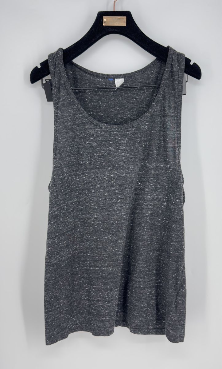 H&M T-Shirts: # MAN - Tanktop Gr. M - H&M # – Gebraucht aus Bolligen von secondhand-with-love