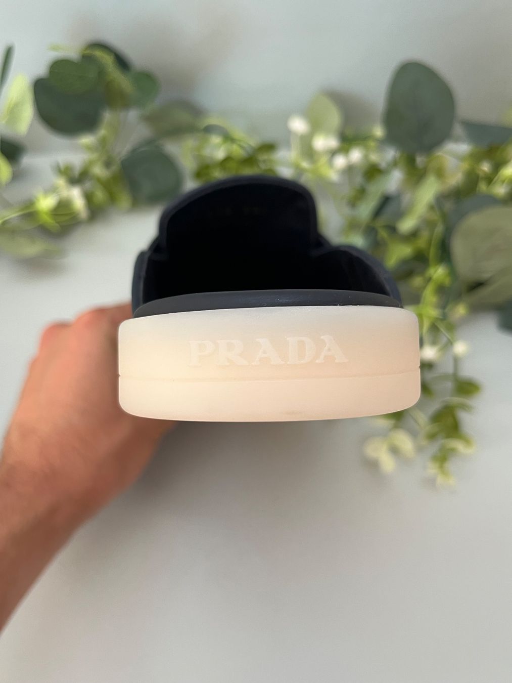 Prada Scarpe da donna: Prada Wildleder Mules Navy Blau 38.5 IT Neu – Nuovo (secondo la descrizione) da Lausanne venduto da S_luxury 8
