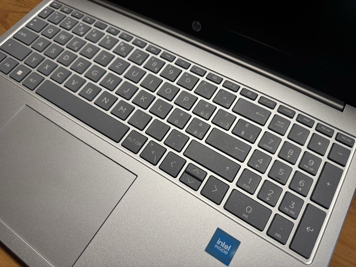 Hewlett Packard Notebook: HP Laptop 15 – Usato da Bottenwil venduto da RKJunior 4