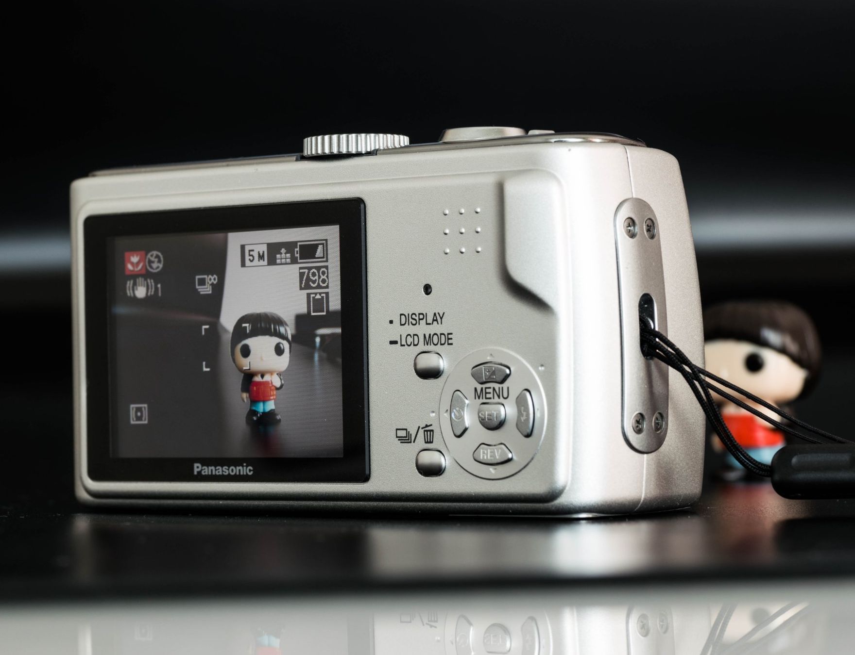 Panasonic Fotocamera: Panasonic DMC-TZ1 Digital Compact Camera – Usato da Thörishaus venduto da vintagger 8