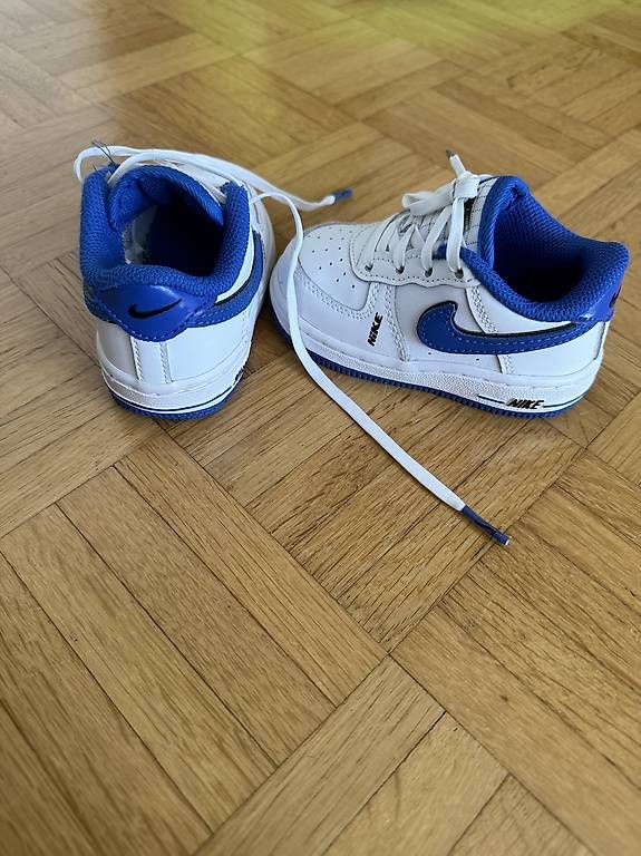 Schuhe für Jungen: Kinder Nike Schuhe GR.21 – Gebraucht aus Kloten von Privat2011 1