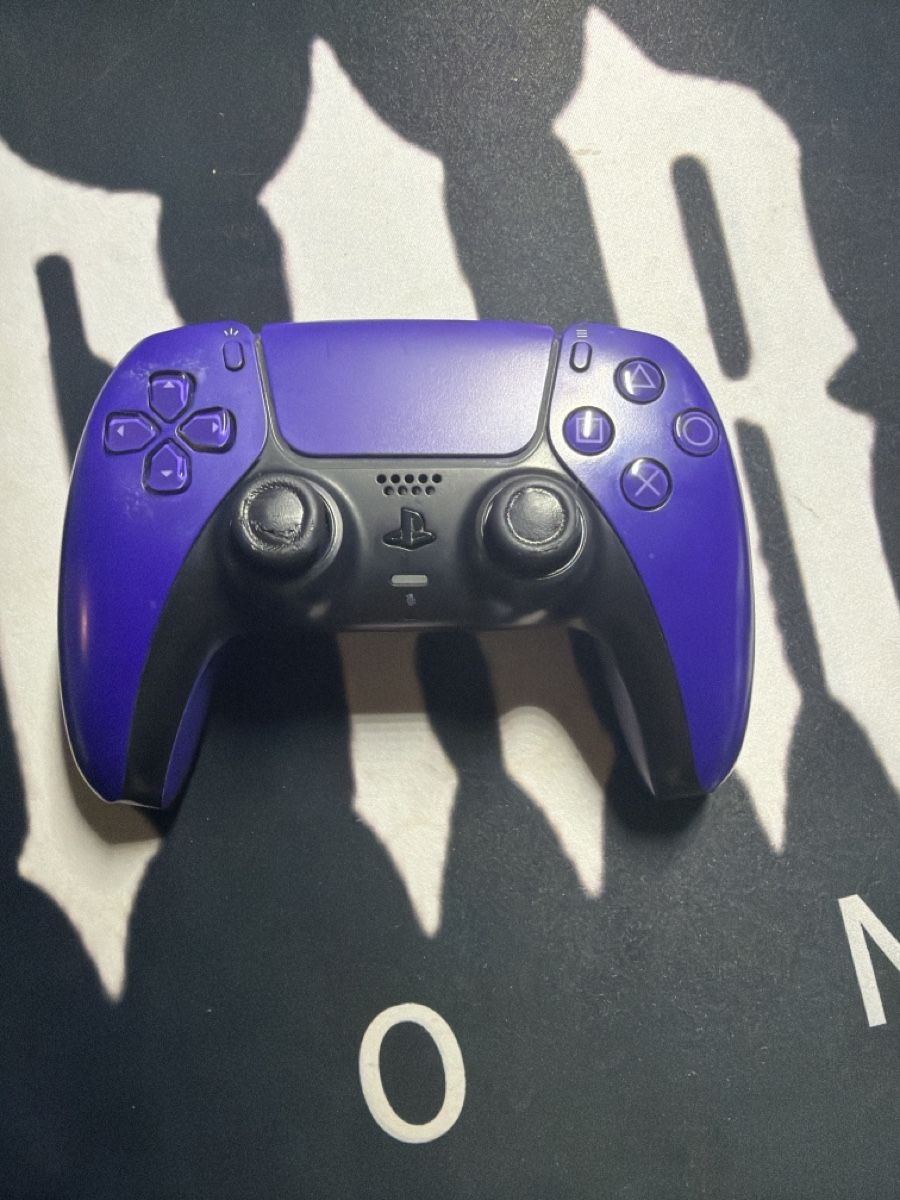 Sony Controller: ps5 controller gebraucht – Defekt aus Visp von locosshop