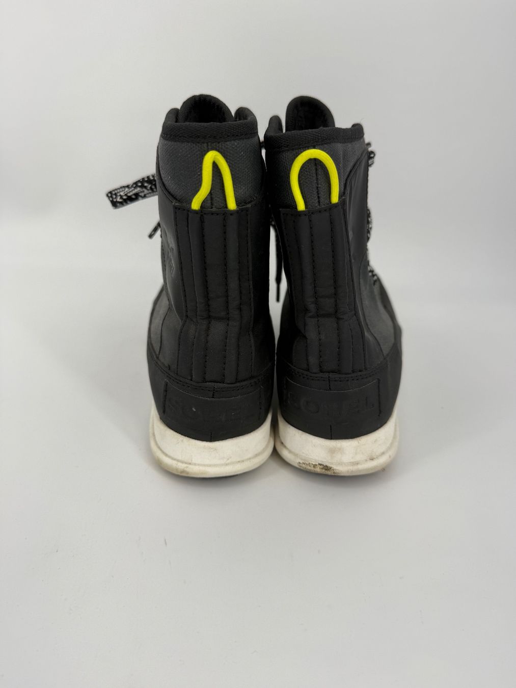Sorel Chaussures femmes: Sorel Winterstiefel / Stiefelette Gr. 39 – D'occasion à Auenstein par moin. 1