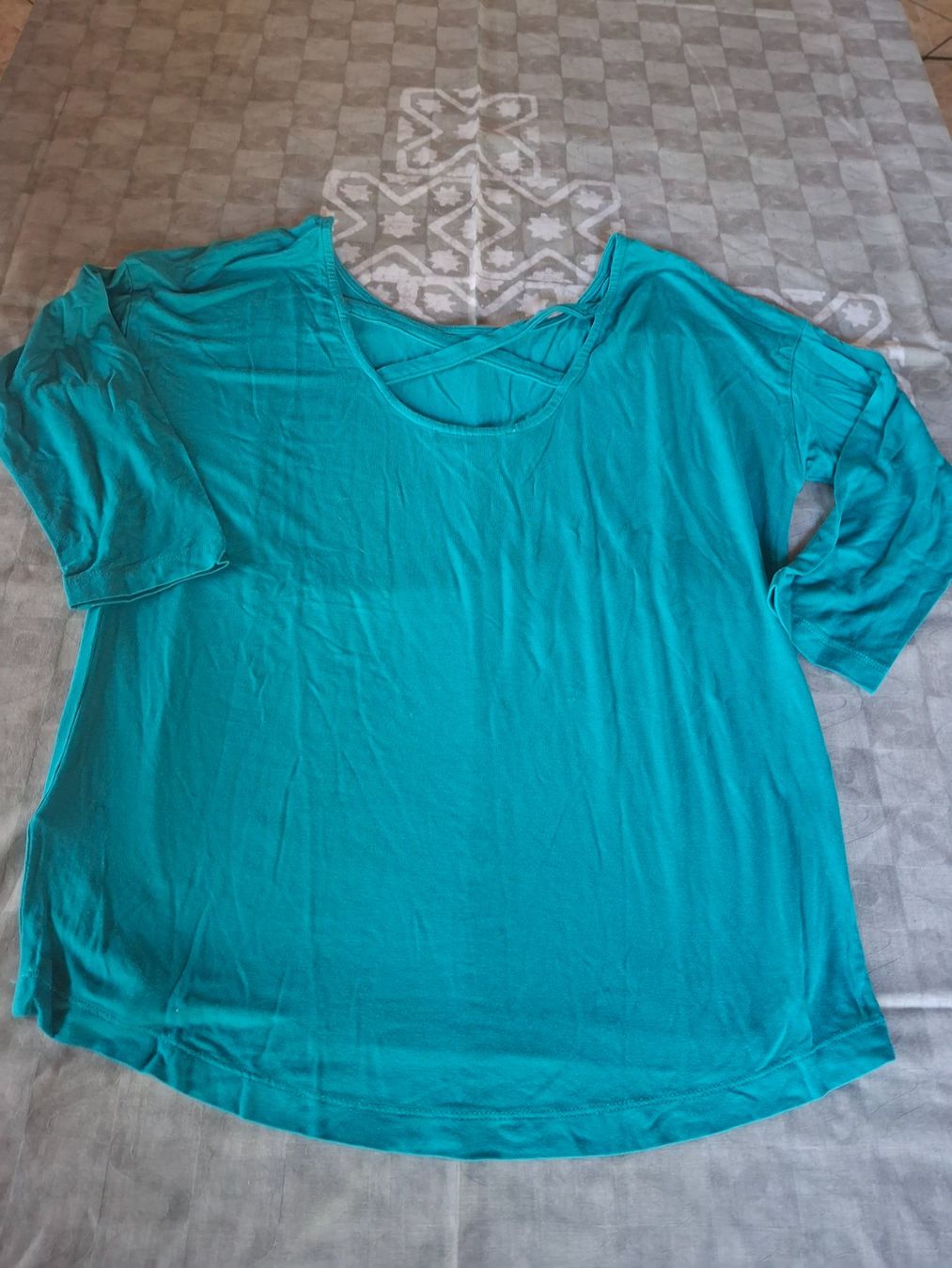 Maglioni & Felpe: Pull léger décolleté au dos taille S marque Women Only – Usato da Villiers venduto da san_jn5w 2