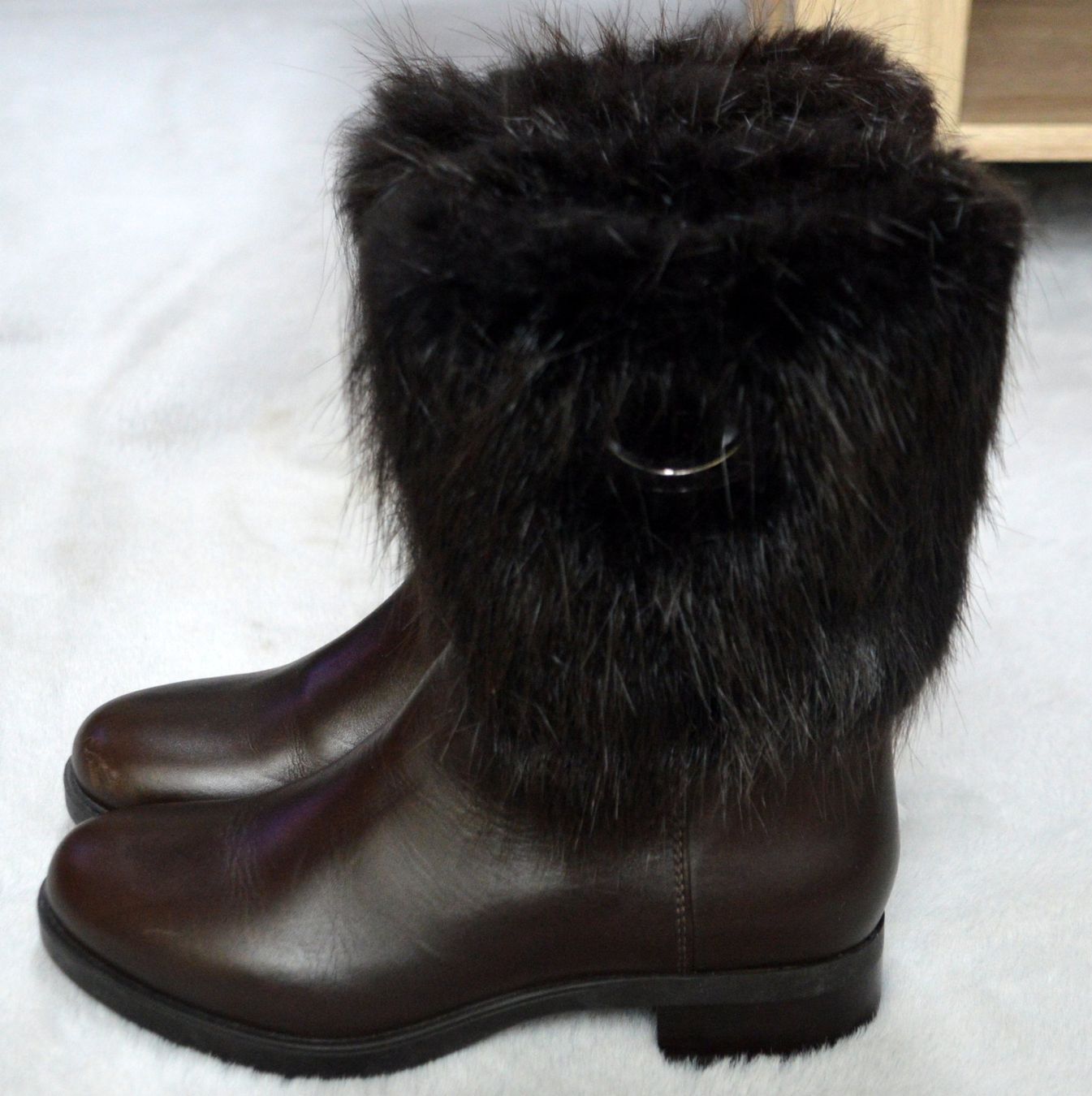 Moncler Scarpe da donna: Boots / bottes Moncler .36 – Usato da Collonges venduto da Auganien 1