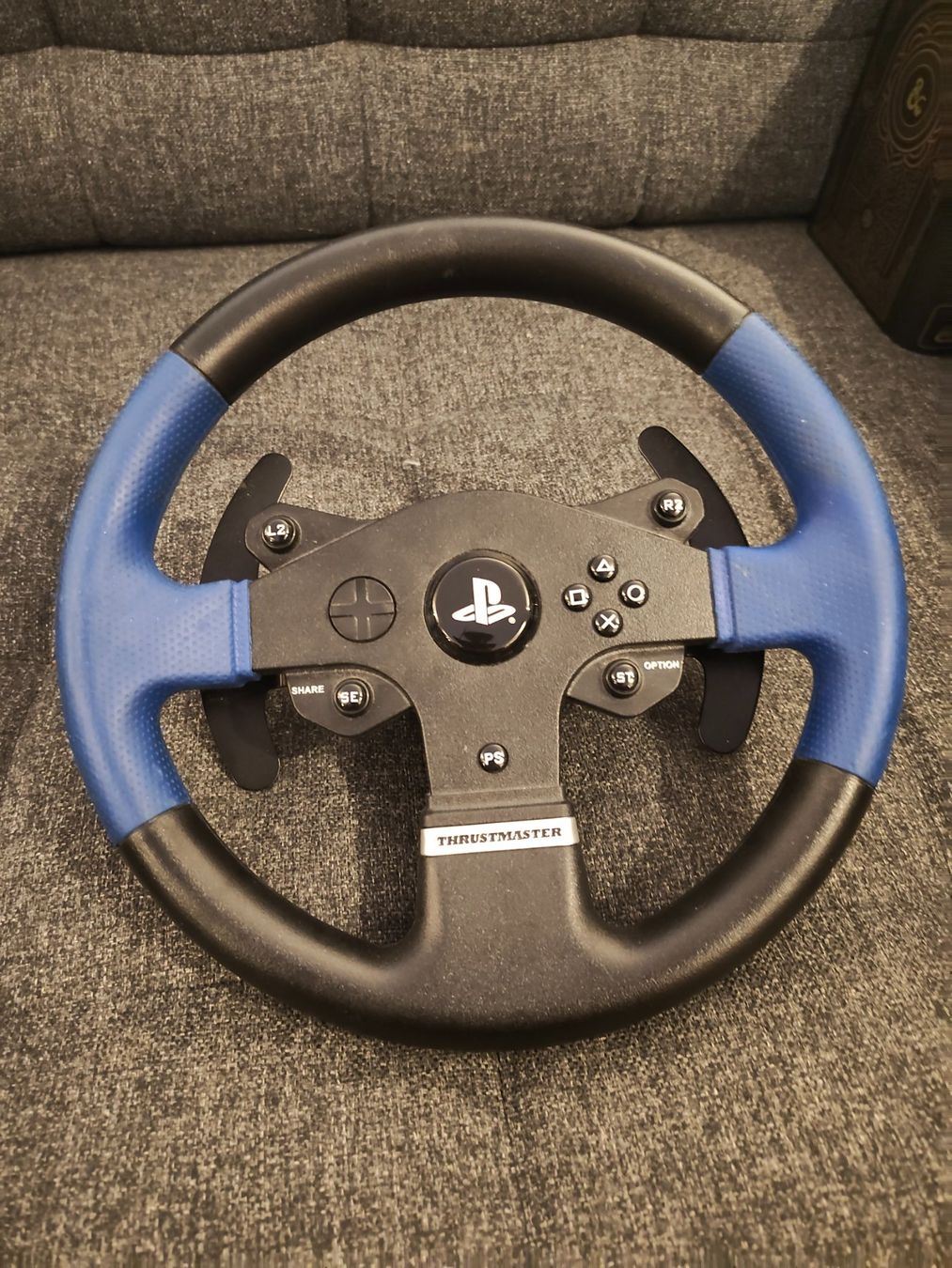 Thrustmaster Manettes: Thrustmaster Simrig Paket (T300 RS GT) – D'occasion à Niederrohrdorf par MystoganZ 5