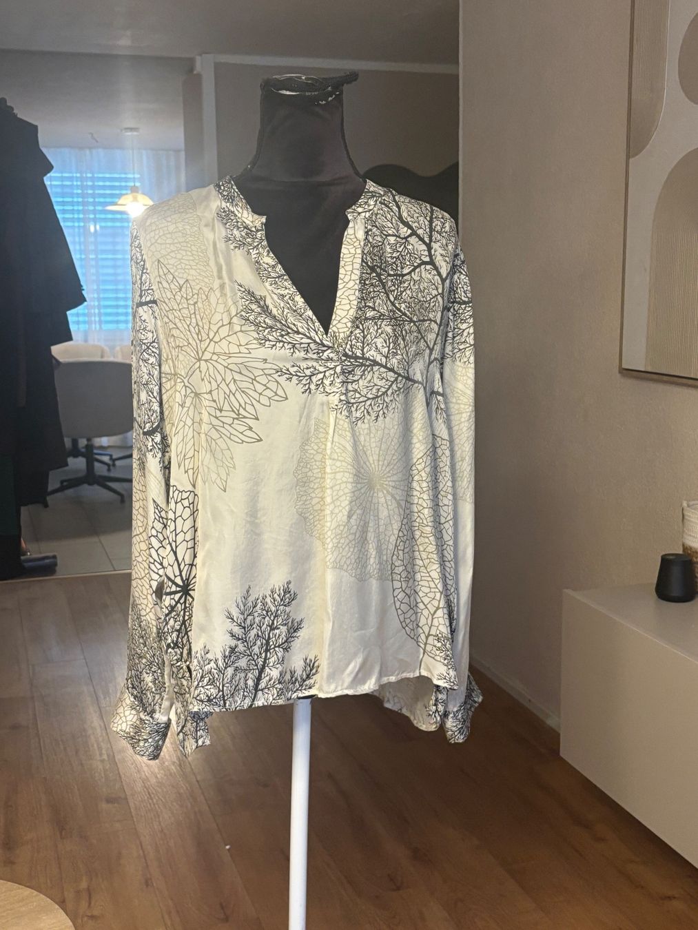 Princess goes hollywood Blusen: Princess Goes Hollywood Bluse – Gebraucht aus St. Margrethen SG von dijanaO 1