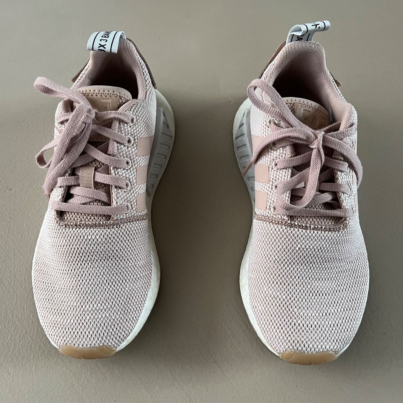 Adidas Damenschuhe: ADIDAS Sneakers 💗 – Gebraucht aus Zürich von ClosetQueen 2