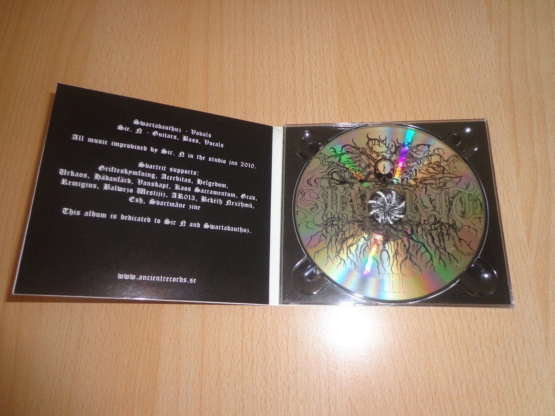 CD: Svartrit-III CD Digipak Reissue 2014 Black Metal – Nuovo (secondo la descrizione) da Brienz BE venduto da INTERNALFIRE 2