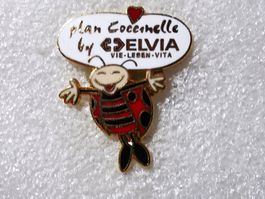 Ansteckpin 82: Elvia