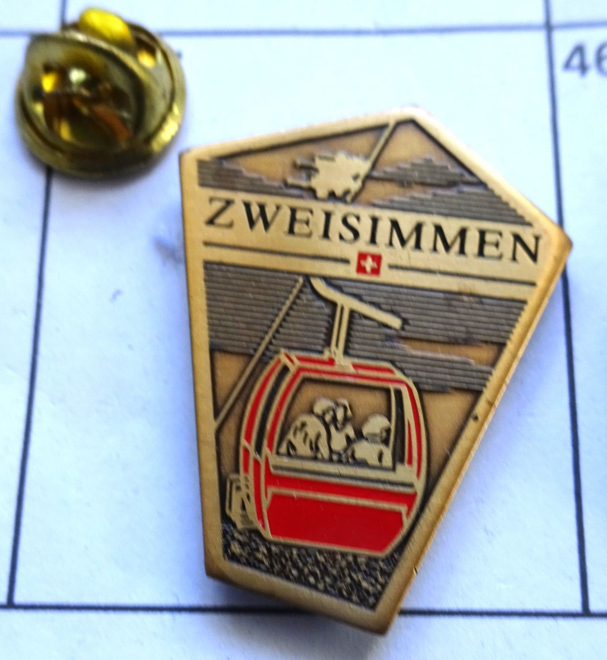 Plaquettes & Badges: Pin Zweisimmen  Gondelbahn – D'occasion à Utzenstorf par BUtter81