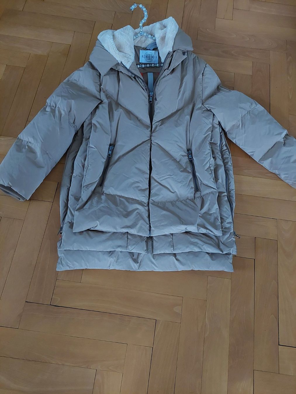 Jacken: BLONDE Nr8 Winterjacke – Neu (gemäss Beschreibung) aus Bern von Gabriela32 7